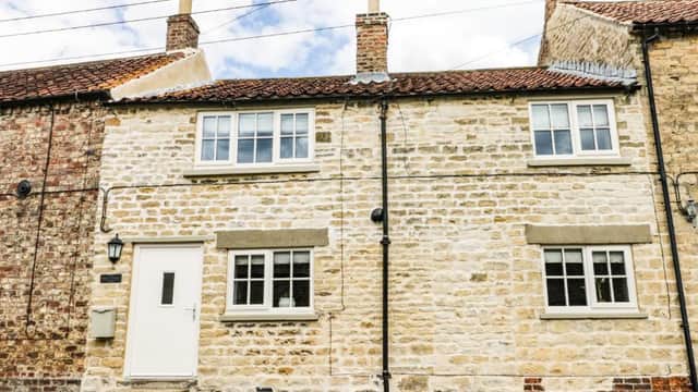 Accommodation at Dunning, The Mount in westow