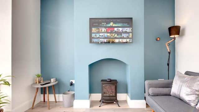 Accommodation at Cosy home from home -FreeParking-Close amenities in sheffield