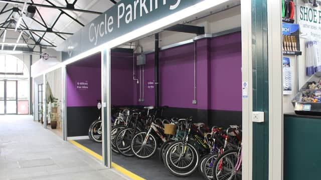 R-evolution Trinity - Bike Shops in hull