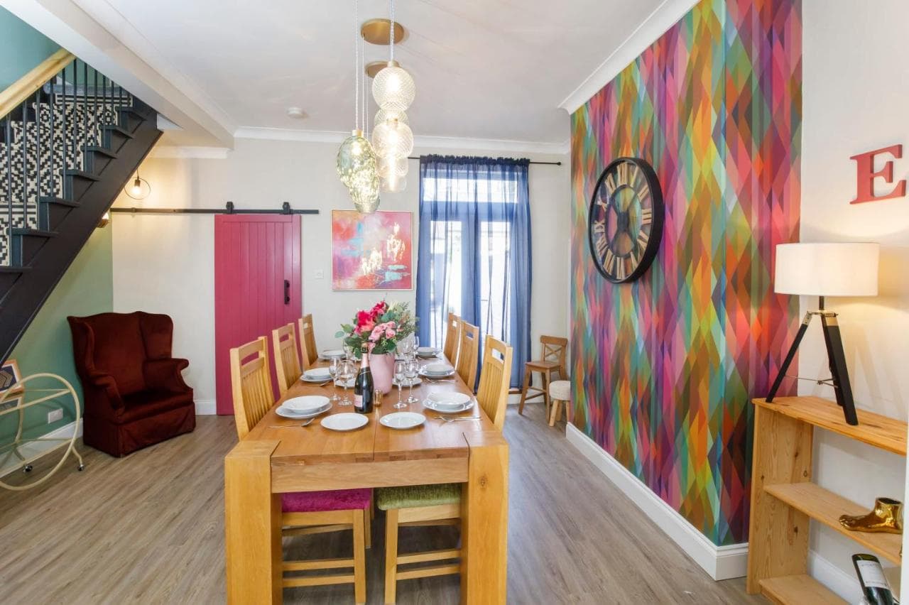 The Milton sleeps 8 close to York city centre pet friendly, York, Yorkshire