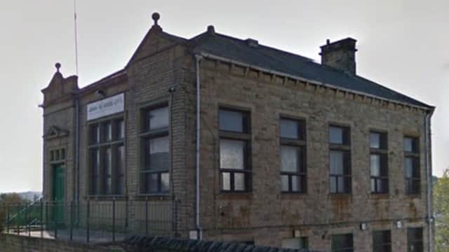 Jamia Al Saeed - Mosques in batley