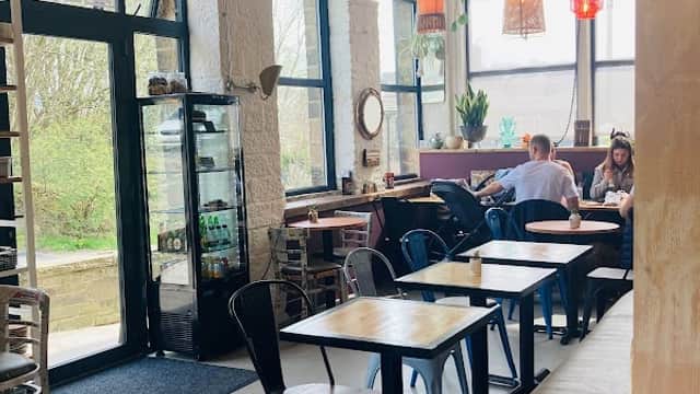 Cafe Millstack cafe in cross roads