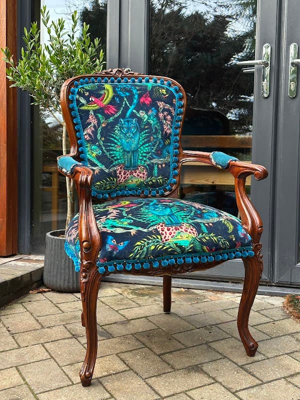 Upholstery Addicts