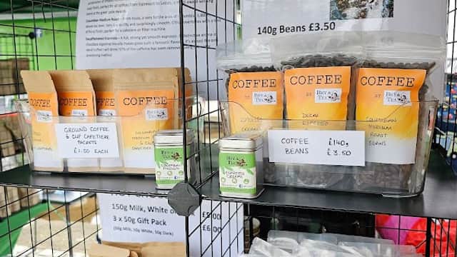 Cafe Bry and Tea (Haworth) in cross roads
