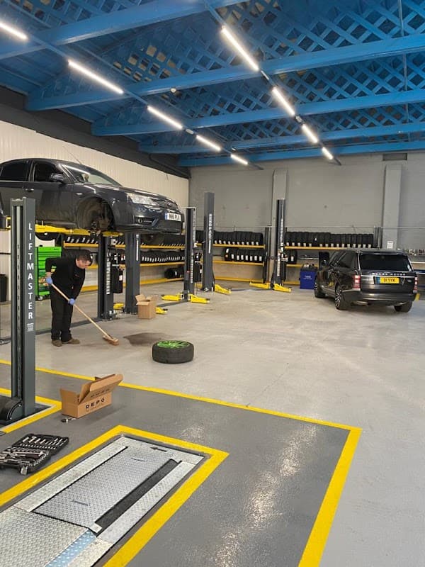 DSA Autocentre - MOT Garage, Sheffield Rd (Meadowhall)