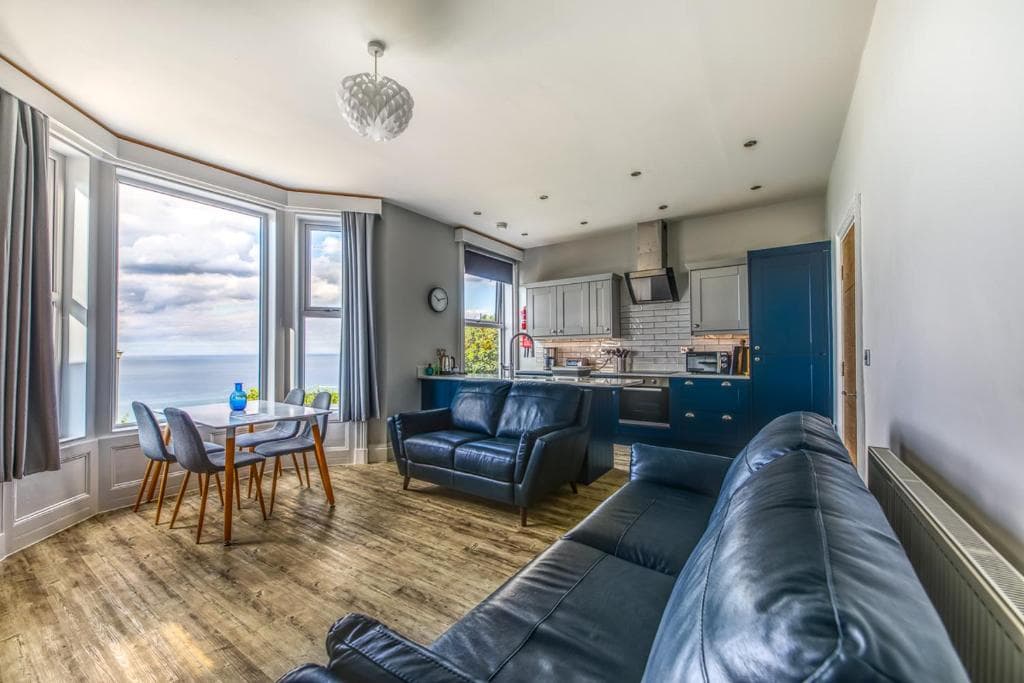 Bay View Holiday Apartments
