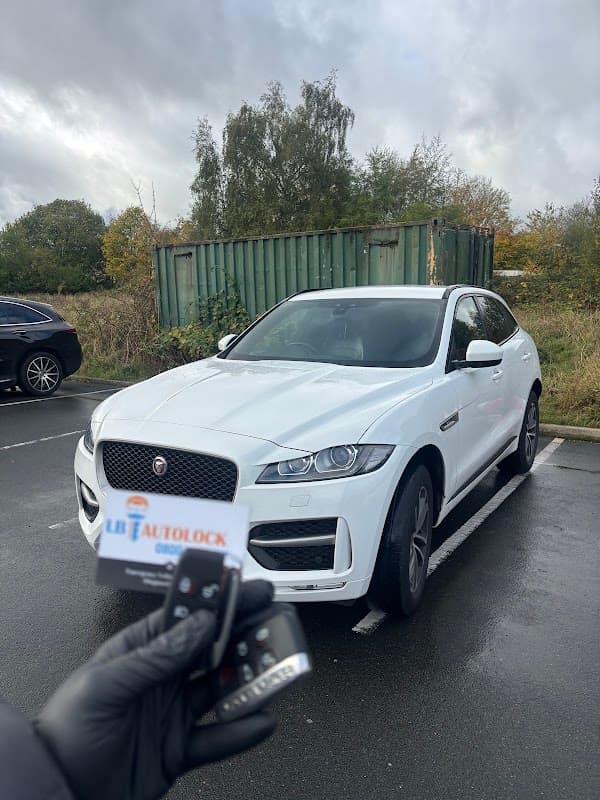 Leeds Bradford Auto locksmith