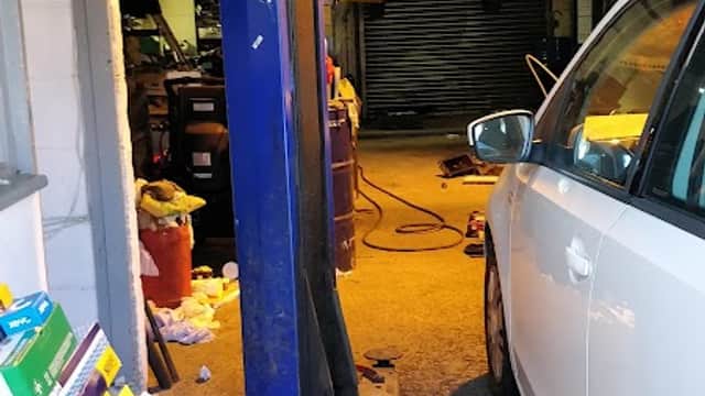Jupiter Garage - Garages in sheffield