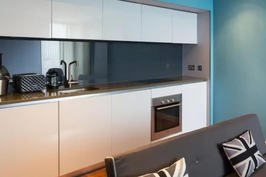 Luxury 2 Bed Apartment - Sheffield City Centre