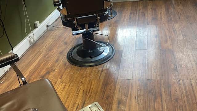 Jβs Gents Barber - Barbers in york