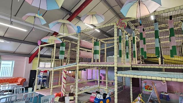 Play - World Explorers - Entertainment in rotherham
