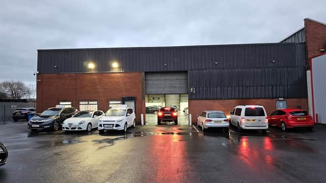 UniCarz ltd - Car Dealers in rotherham