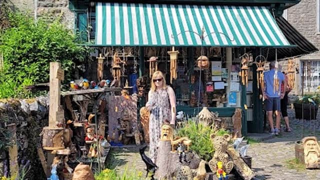 Ashton House Crafts & Carvings - Gift Shops in grassington