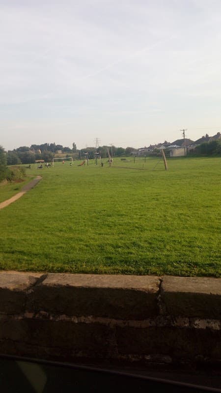Wrose Play & Claremont Recreation Ground
