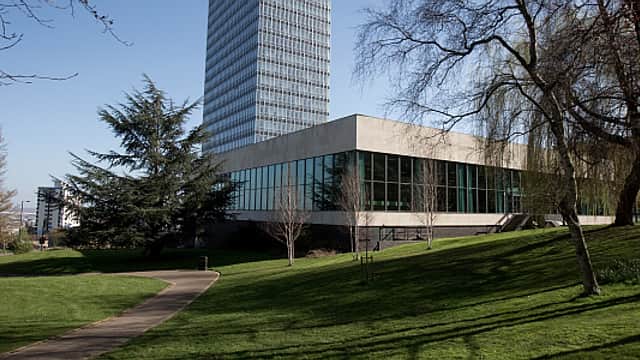 Western Bank Library - Libraries in sheffield