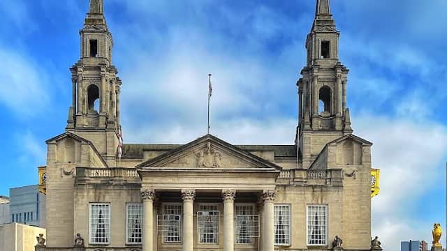 Civic Hall - Public Buildings in leeds