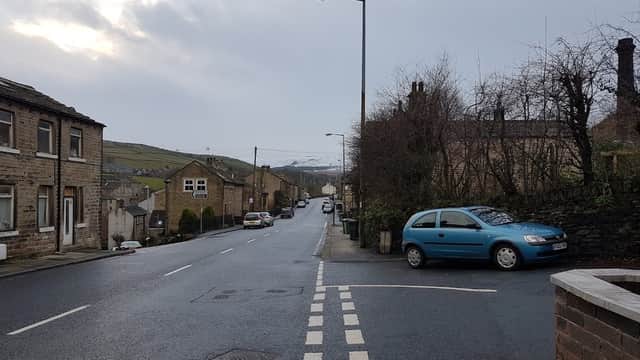 Londis - Corner Shops in holme valley