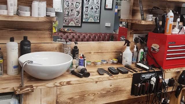 Tony's Barber Shop - Barbers in barnsley