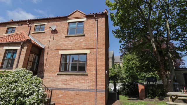 Accommodation at Dabbling Ducks in whitby