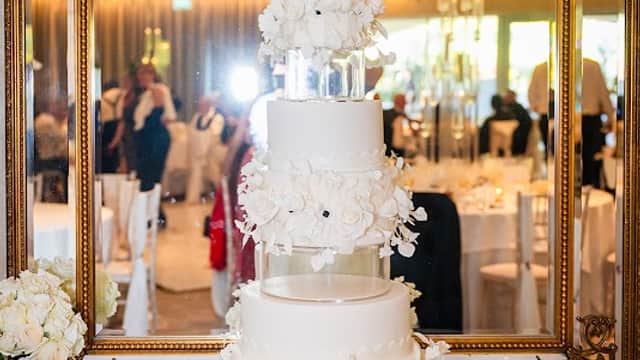 The Paradise Cake Company - Bakers in ripon
