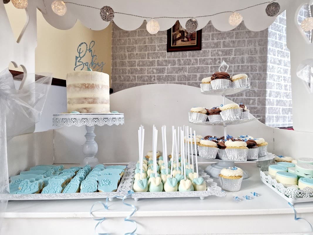 Truly scrumptious cupcakes and cakes