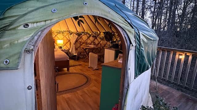 Yurtshire Eavestone Lake - Campsite in eavestone