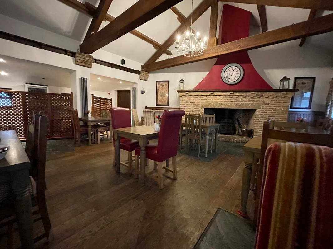 Holly Hill Inn