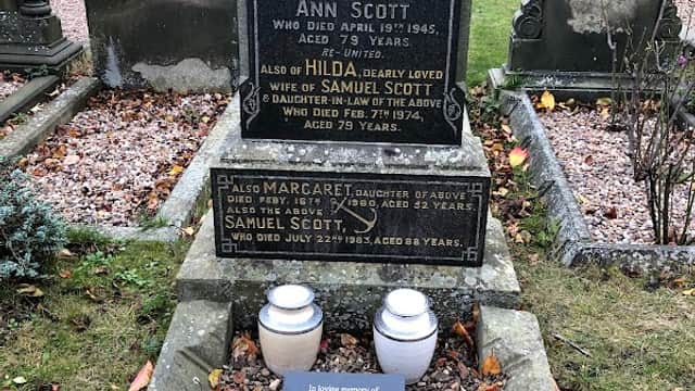 Heaton Graveyard - Cemeteries in bradford