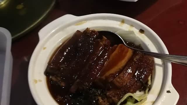 Dining at 羊蝎子(中餐一条街) in nether edge