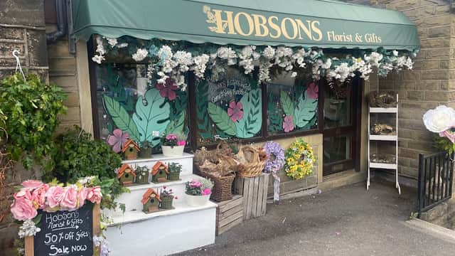 Hobsons Florist - Florists in holme valley