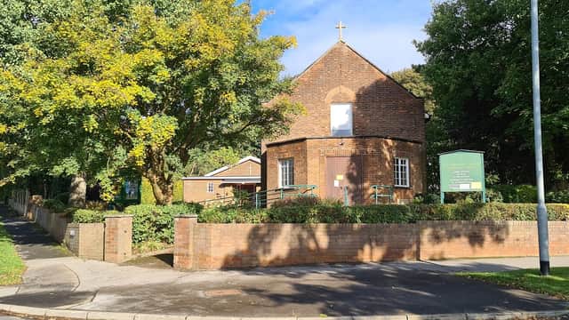 Alwoodley Park Methodist Church - Churches in moortown