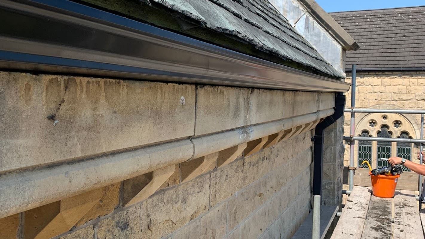 Risco roofing and seamless aluminium guttering.