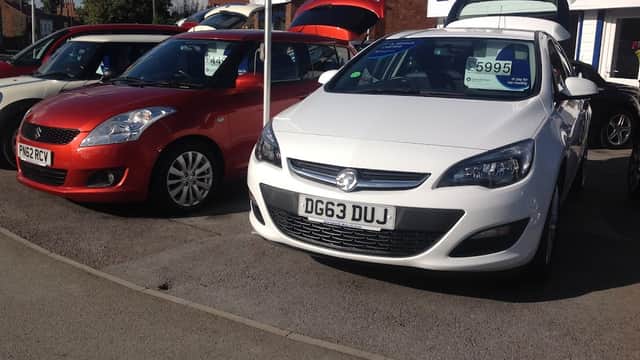 Lakeside Motor Co - Car Dealers in hornsea