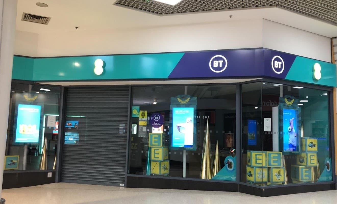 EE