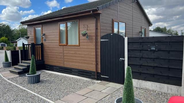 Accommodation at Ivy Cabin with Hot Tub in york