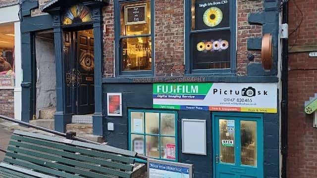 PictureSK - Tech & Electronics in whitby