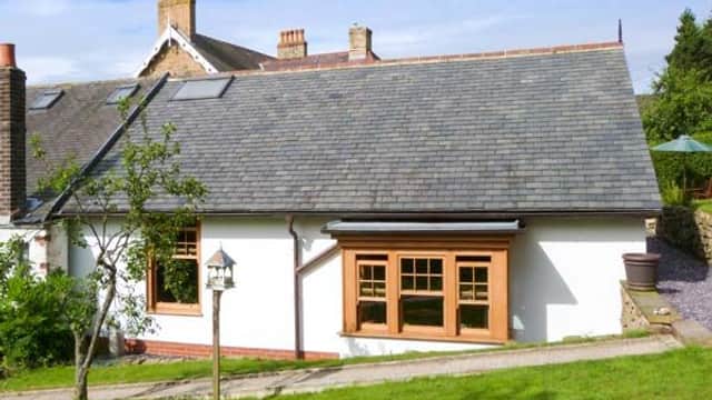 Accommodation at Plum Tree Cottage in castleton