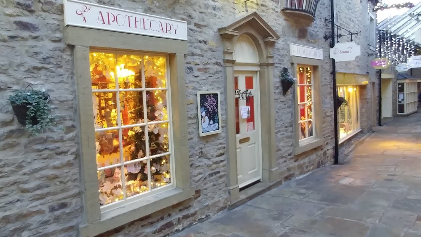 Emma's Apothecary & Home Store