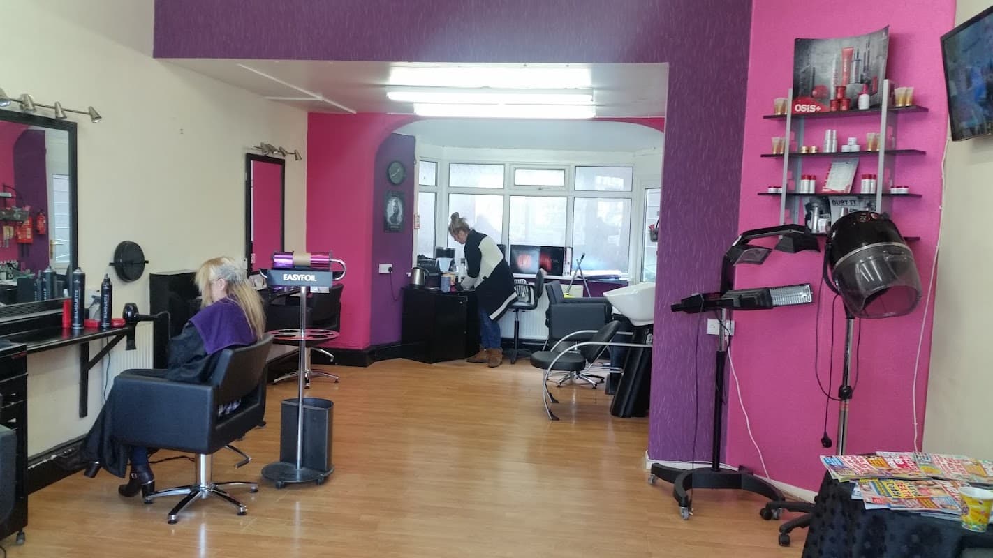 J B's Hairdressers