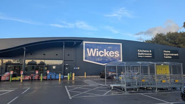 Wickes Leeds Moor Allerton - DIY Stores in moortown