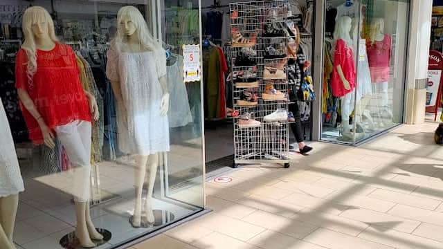 Zulu Boutique - Clothes Shops in woodhouse