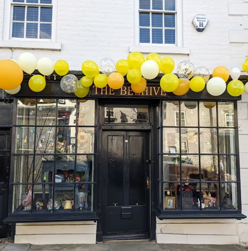 The Beehive, Pickering