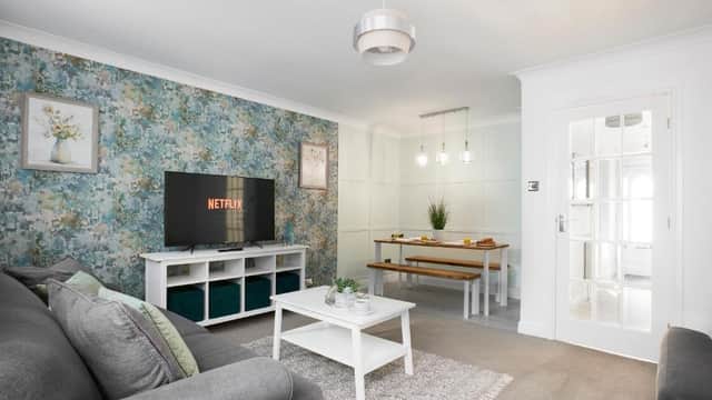 Accommodation at Links to M62 - 3 bedroom property in golcar