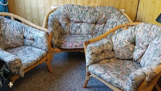 Pontefract Upholstery Ltd - Furniture Shops in pontefract