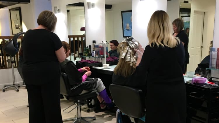 Capillus Hair Salon