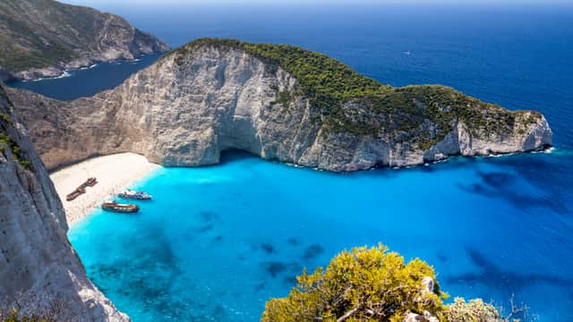 Joe Biggs - Personal Holiday Advisor - Jet2holidays, TUI, easyJet & Cruise Booking Agent - ABTA P7577 - Travel Agents in beeston