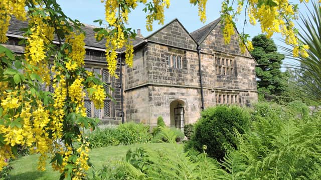 Oakwell Hall and Country Park - Historic Site in batley