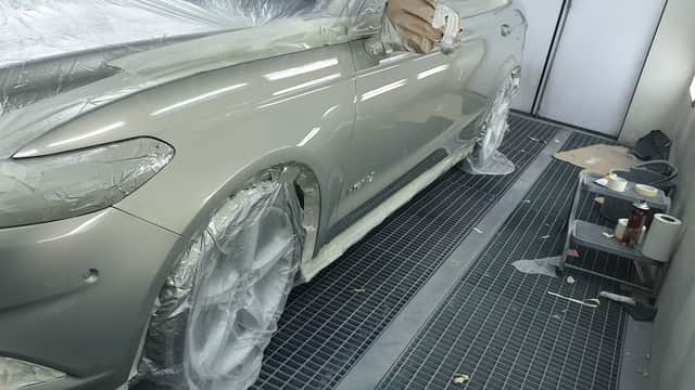 R&G Auto Body Tech Ltd - Garages in neepsend