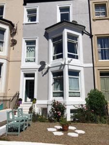 Endeavour Returns Holiday Apartment