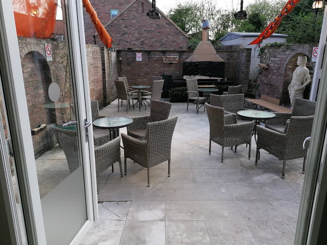 Sky Lounge Restaurant & Bar
